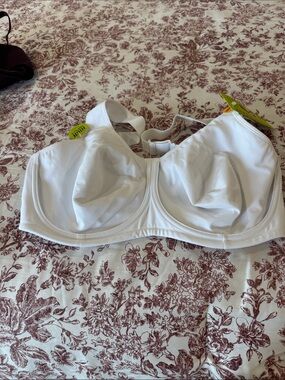 Vanity Fair White Full Coverage Underwire Support Bra